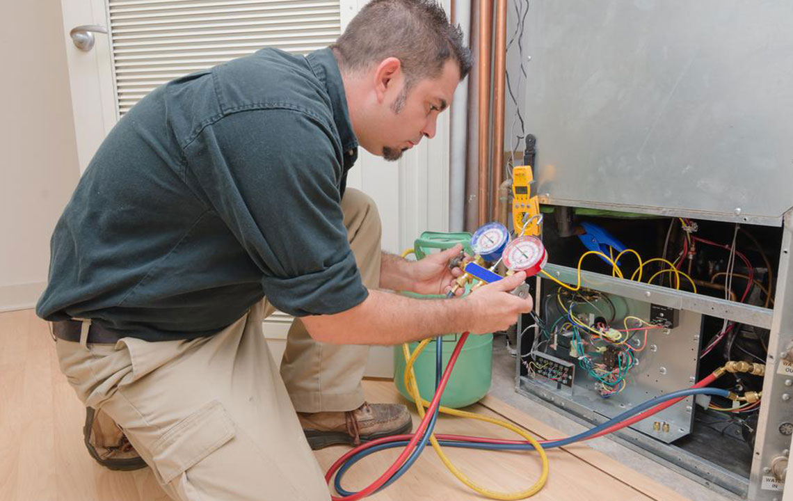 How to pick an HVAC technician for your home?