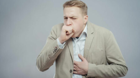 Acute and chronic cough: Causes and treatment