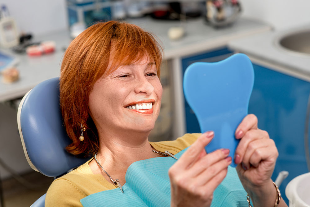 Dental implant procedures and costs in India