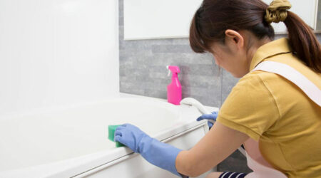 Smart ways to keep your bathroom clean