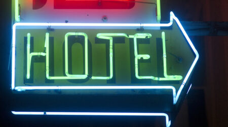 6 advantages of outdoor LED signs